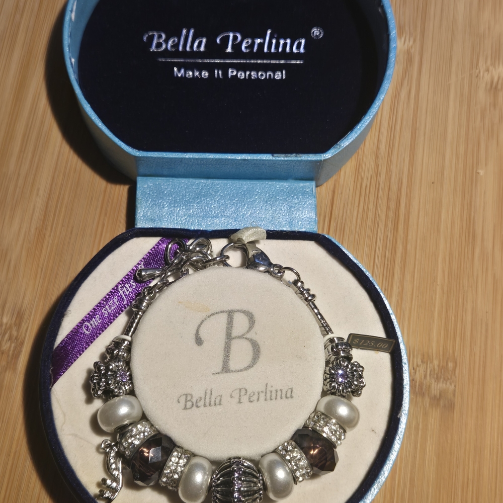 Bella Perlina Silver and Purple Bracelet